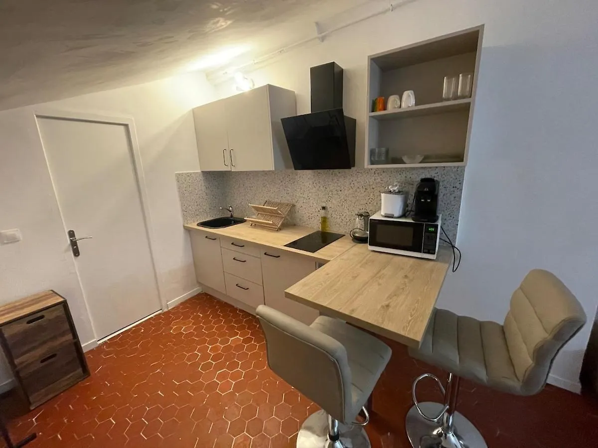 Apartment Charmant Studio Vieux Nice France